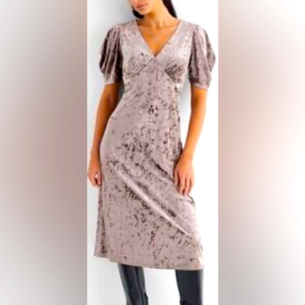 Express Shiny Taupe Crushed Velvet Midi Dress/Puff Sleeve/V Neck /High Waist/M